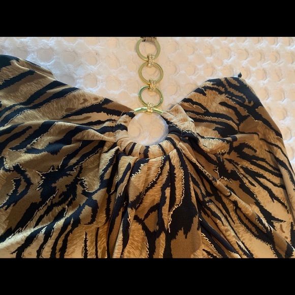 CACHÉ - Picture 4 of 6